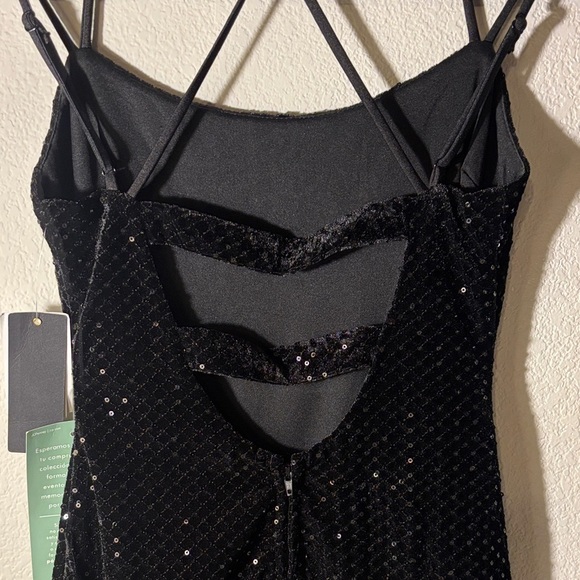 City Triangles Black Sequin Bodycon Mini Dress Thin Straps - Picture 5 of 14